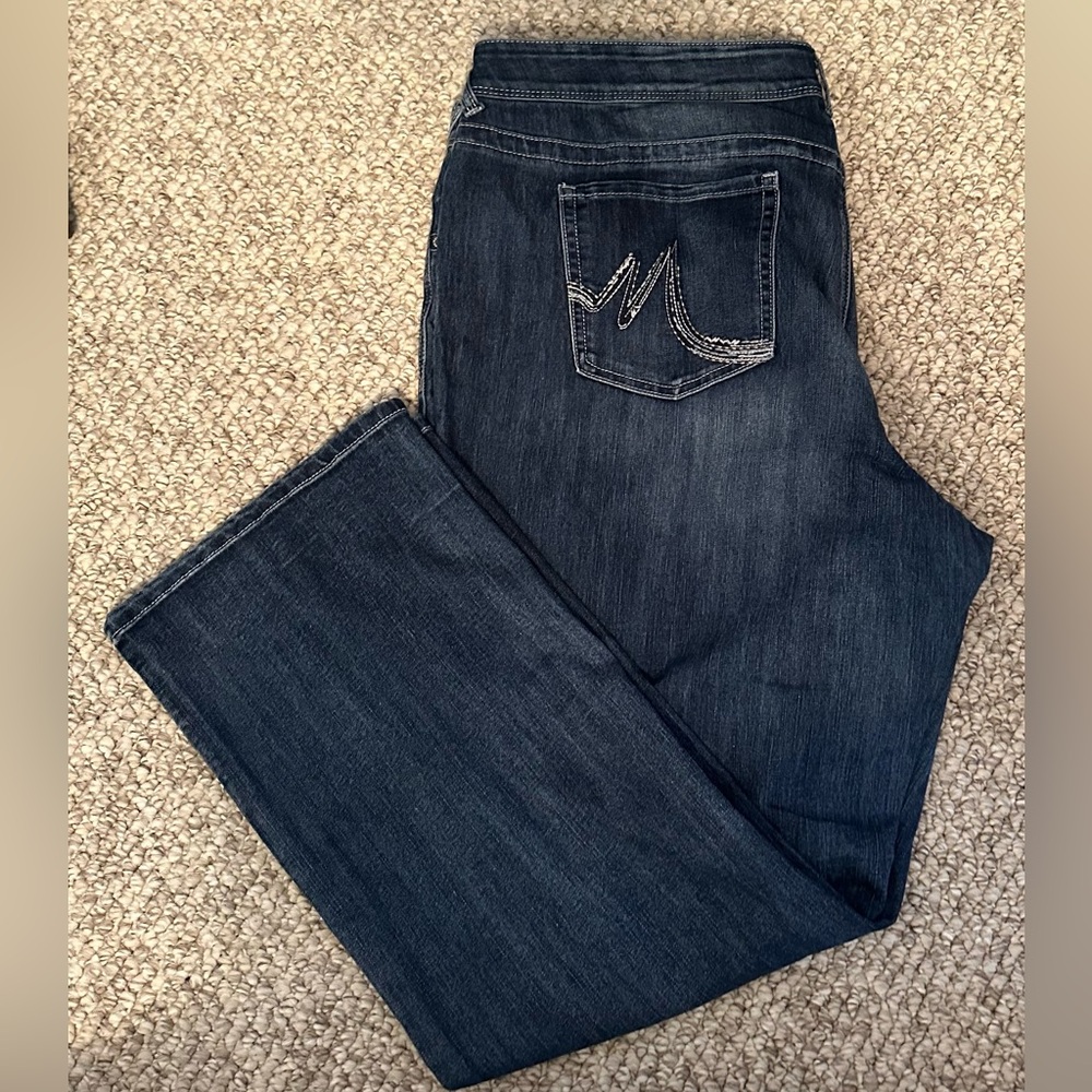 Maurice’s boot cut jeans. Medium wash 24w